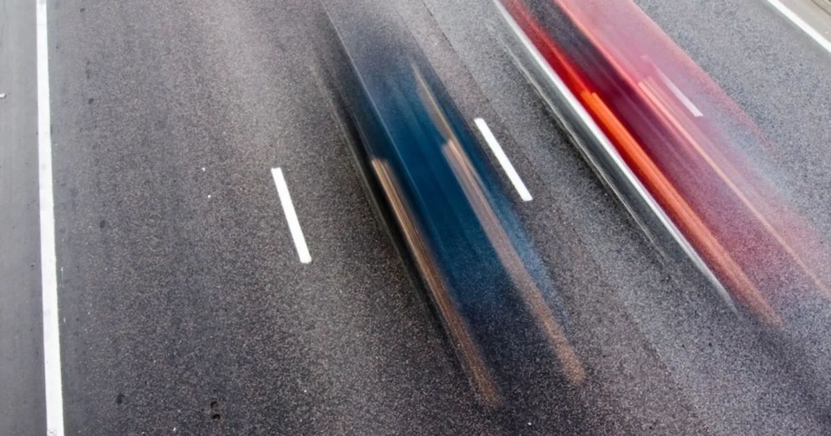 Ilustrasi balapan - Next Indonesia