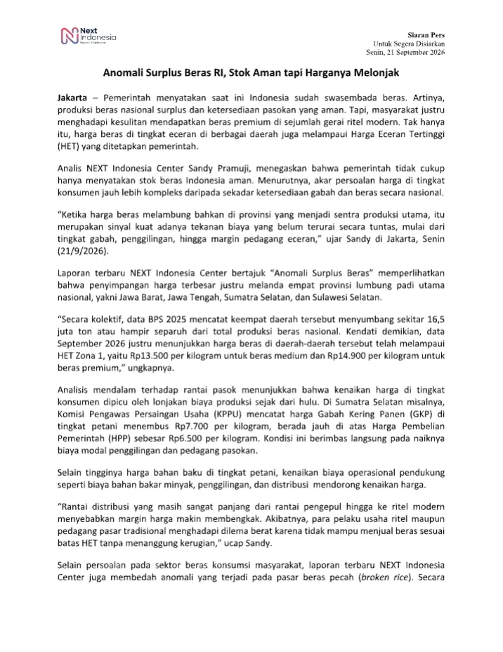 Cover Siaran Pers Anomali Surplus Beras RI, Stok Aman tapi Harganya Melonjak.png